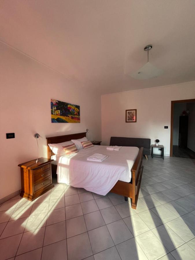 Bed and Breakfast Al Laghetto La Morra Exteriér fotografie